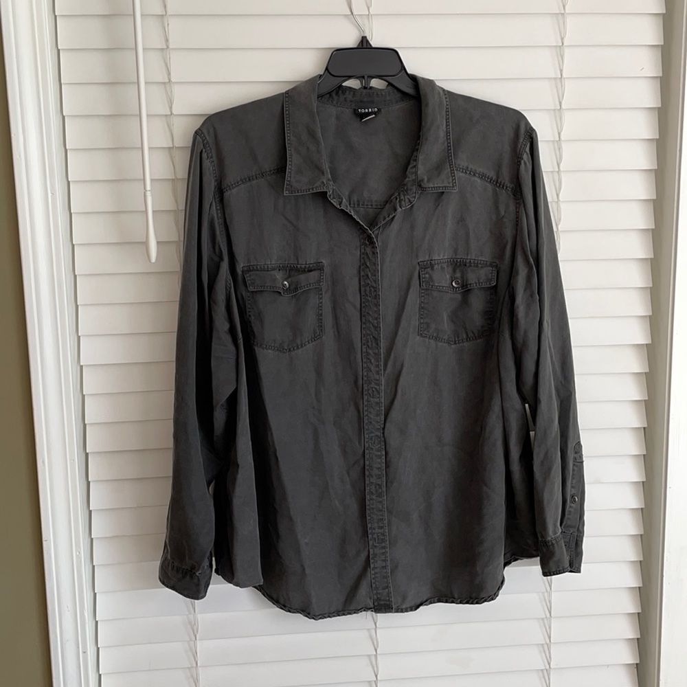 Women’s camp shirt